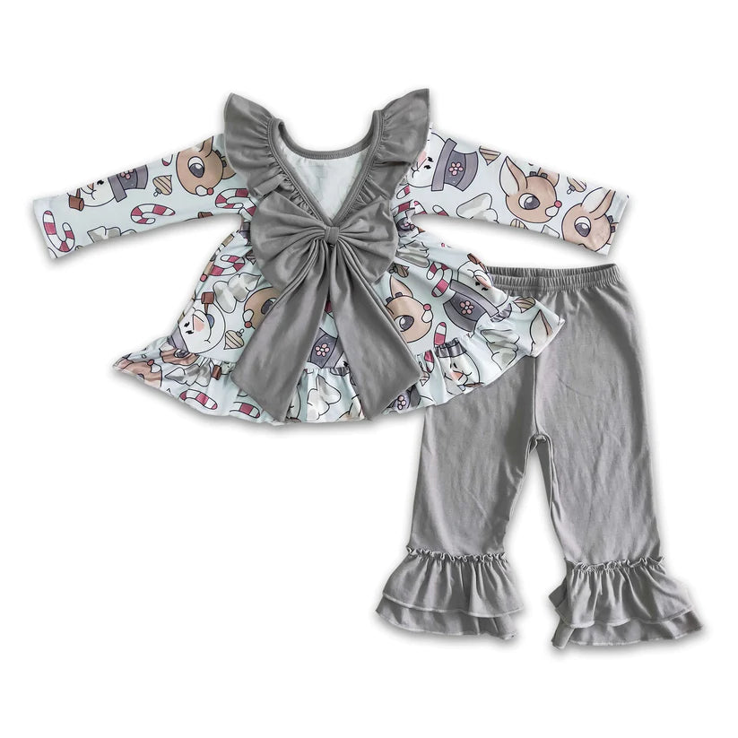 Reindeer Backless Ruffle Pant Outfit