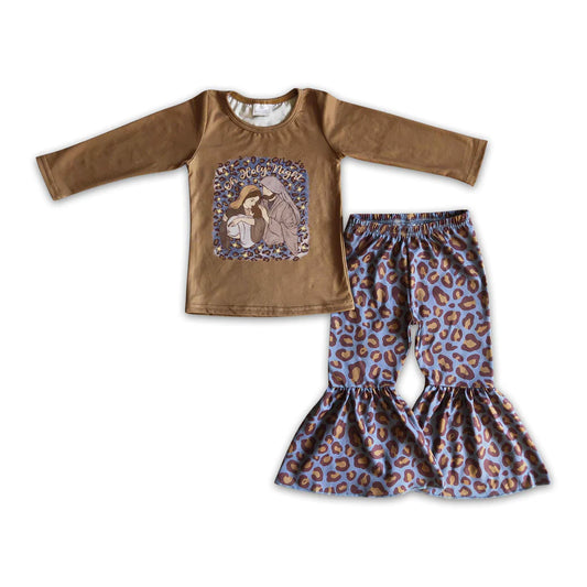 Nativity Scene w. Leopard Bell Bottom Outfit