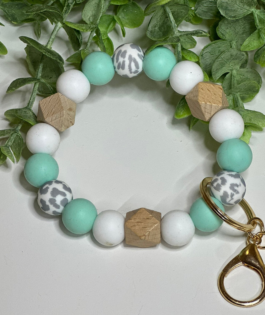 Mint & Silver Leopard Wristlet