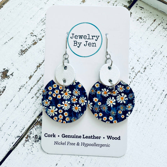 Luna Earrings (Medium Size): Shasta Daisies