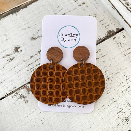 Wood Stud Earring: Harvest Chestnut